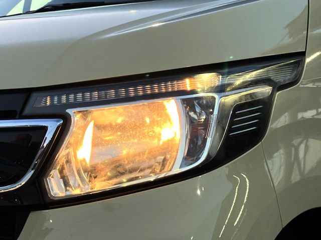 ���w�b�h���C�g��e�[�������v&�A���~�z�C�[�����̊e��R�[�e�B���O���I�X�X�����Ă���܂��B�{�H��̃����e�i���X�͐��􂢂�����OK��