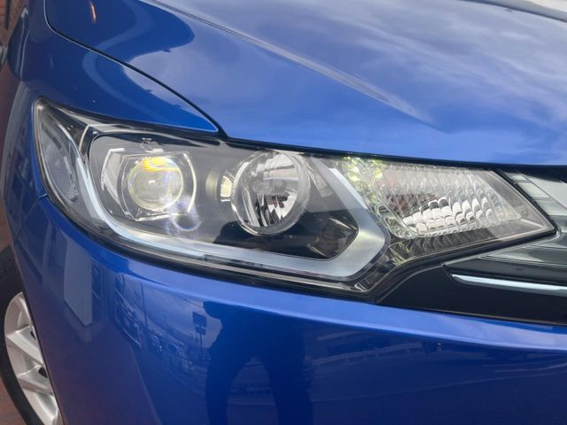 �yLED�w�b�h���C�g�z���V����ԑ��s�����ǍD�Ȏ��E���m�ۂ����S���ĉ^�]�ł��鍂�P�xLED�w�b�h���C�g�𑕔�!�_�����x�������A����d�͂��}�����Ă��܂��B