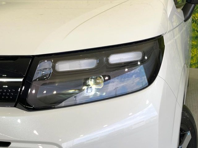 �yLED�w�b�h���C�g�z���V����ԑ��s�����ǍD�Ȏ��E���m�ۂ����S���ĉ^�]�ł��鍂�P�xLED�w�b�h���C�g�𑕔�!�_�����x�������A����d�͂��}�����Ă��܂��B