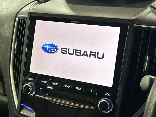 �y����8�^�i�r�z�l�C�̏����i�r�𑕔����Ă���܂��B�i�r�̎g���₷���͂������A�I�[�f�B�I�@�\���[��!�L�����v�◷�s�͂������A�ʋ΂┃�����ȂǕ��i�̃h���C�u���y�����Ȃ�͂���