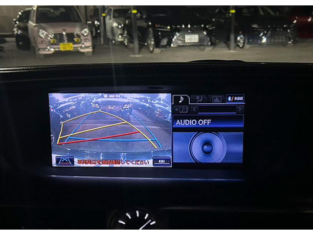 �J���[�o�b�N�J�������t���Ă��܂�!�o�b�N�ɃM�A������ƁA������E�������I�Ƀ}���`��ʂɉf���o����܂�!������邭�����܂��̂ŁA�������֗�!!��x�g���ƃJ���������ɂ͏�肽���Ȃ���!