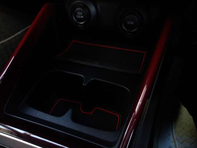 �h�����N�z���_�[