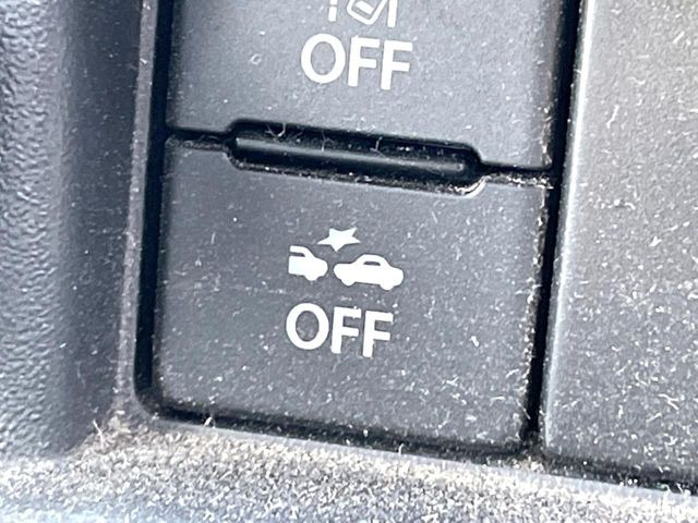 �y�X�Y�L �Z�[�t�e�B�T�|�[�g�z���s���ɑO���̎ԗ�����F�����A�Փ˂������Ȏ��͌x��ƃu���[�L�ŏՓˉ���Ɣ�Q�y�����A�V�X�g�B�����S�Ƀh���C�u�����y���݂��������܂��B