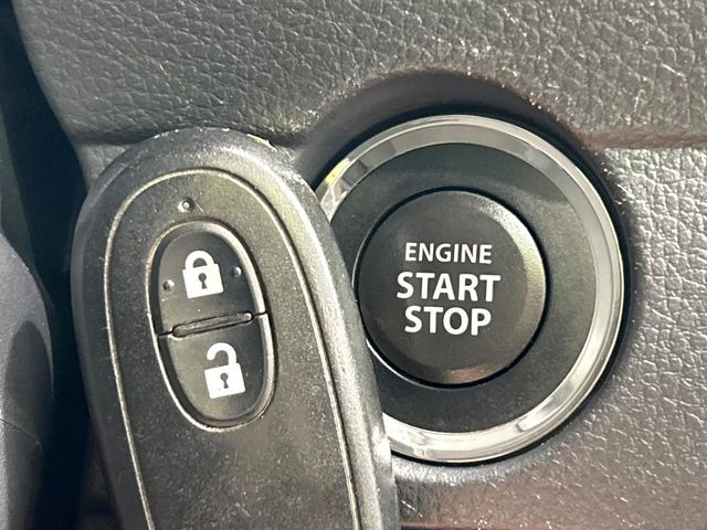 �y�L�[���X�X�^�[�g�V�X�e���z�J�o����|�P�b�g�ɓ��ꂽ�܂܂ł��h�A�̎{���E�������\�ȃX�}�[�g�L�[�𑕔��B�G���W���̃I���E�I�t�����J�M�����o���K�v����������Ƃ��Ă��֗��ł���