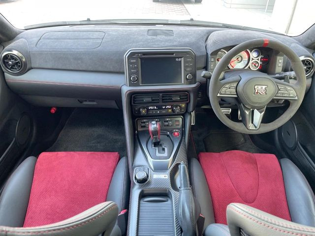 �A���ԃO���[�v���݌ɐ���2,000��!�S���̌n��X���烁�[�J�[�E�Ԏ��킸���Љ�o����̂ŁA���Ȃ��Ƀs�b�^���̂��Ԃ�������͂��ł���܂��͂��₢���킹��������