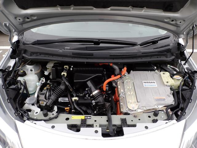 �G���W�����[�������ꂢ�ł���B�@�֋@�\�n���ǍD�ł��B�[�ԑO�ɓ_���������s���܂��B�G���W���I�C���E�I�C���t�B���^�[�E�G�A�R���t�B���^�[�E���C�p�[�S���͕K�������v���܂�