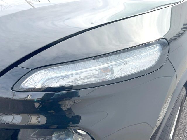 ��LED�w�b�h���C�g:��ԑ��s�����ǍD�Ȏ��E���m�ۂ����S���ĉ^�]�ł��鍂�P�xLED�w�b�h���C�g�𑕔�!�_�����x�������A����d�͂��}�����Ă��܂��B