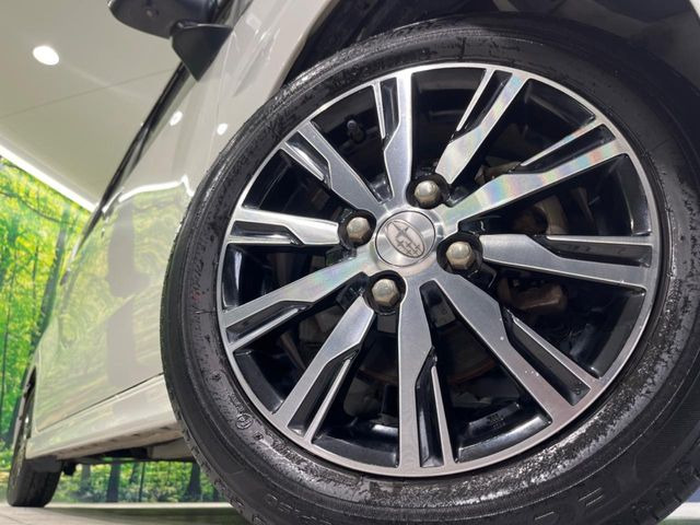 �y����14�C���`�A���~�z�C�[���z�O�ςɃ}�b�`���������A���~�z�C�[���𑕒����Ă���܂��B�e��ЊO�A���~�z�C�[����A�X�^�b�h���X�^�C�����戵�����Ă���܂��B���񂲑��k����������