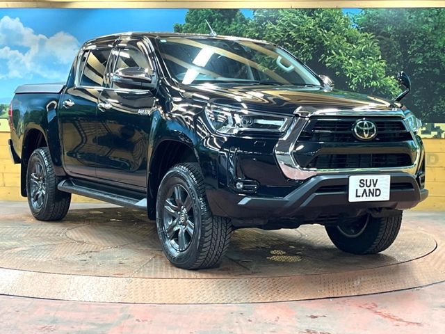 高透明度のガラス皮膜で撥水はもちろん、上質なツヤ・光沢を実現。紫外線や酸性雨から大切な愛車を保護し、色あせ・劣化を防止。「弾スプラッシュコート」、「弾プリミッサコート」からお選びいただけます。