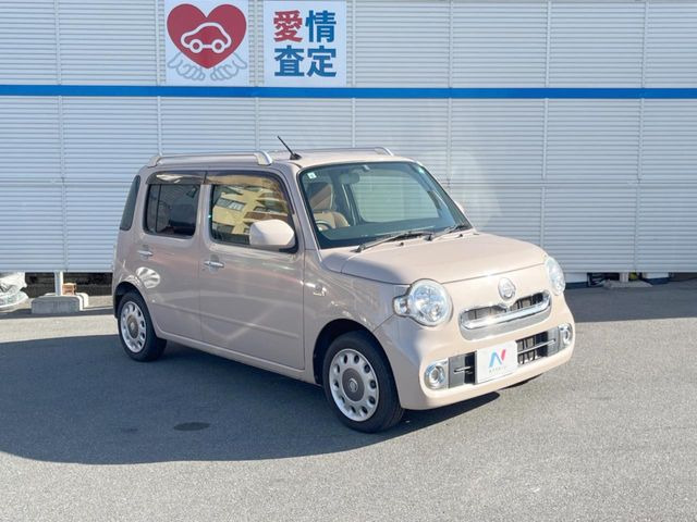 �������x�̃K���X�疌�ŝ����͂������A�㎿�ȃc���E����������B���O����_���J�����؂Ȉ��Ԃ�ی삵�A�F�����E�򉻂�h�~�B�u�e�X�v���b�V���R�[�g�v�A�u�e�v���~�b�T�R�[�g�v���炨�I�т��������܂��B