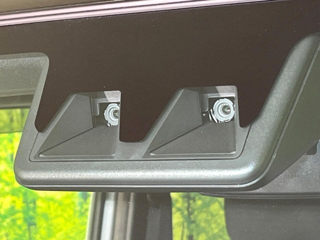 �y�X�}�[�g�A�V�X�g�z���s���ɑO���̎ԗ�����F�����A�Փ˂������Ȏ��͌x��ƃu���[�L�ŏՓˉ���Ɣ�Q�y�����A�V�X�g�B�����S�Ƀh���C�u�����y���݂��������܂��B