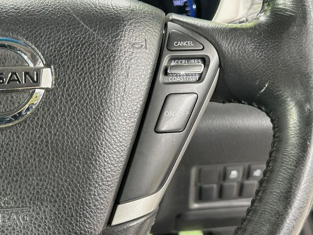 �y�N���[�Y�R���g���[���z�������H�����N���N���s�B�A�N�Z���𗣂��Ă���葬�x�ő��s���ł��A�������^�]���̕��S���y��!�����E�������ȒP�ȃX�C�b�`����Œ����ł��܂��B