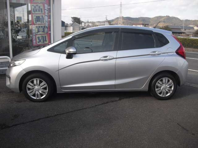 フィット1.5 15XL