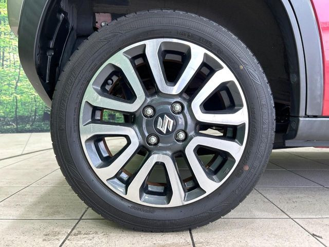 �y����15�C���`�A���~�z�C�[���z�O�ςɃ}�b�`���������A���~�z�C�[���𑕒����Ă���܂��B�e��ЊO�A���~�z�C�[����A�X�^�b�h���X�^�C�����戵�����Ă���܂��B���񂲑��k����������