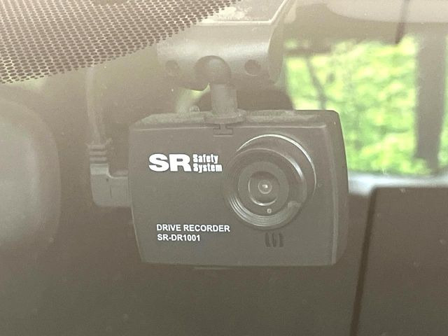 �y�h���C�u���R�[�_�[�z�h���C�u���R�[�_�[����!���s���͂������A������^�]�⎖�̂ɑ��������ہA�f���ŋL�^���A����̃��X�N�ɔ����܂��B���L�^�pSD�J�[�h�͂��q�l�����g�ł��������������K�v������܂��B