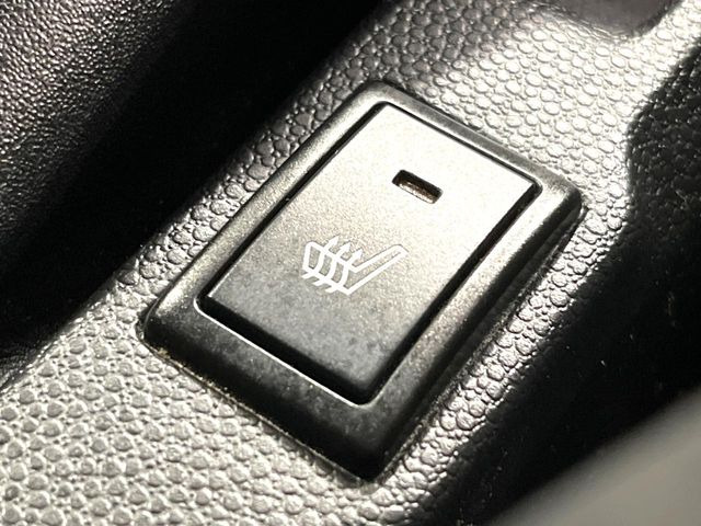 �y�V�[�g�q�[�^�[�z�������ɏd�󂷂�V�[�g�q�[�^�[!�G�A�R����葁�����܂��Ă����̂Ŋ�����̐l�����S�ł��ˁ�G�A�R���̉����͊������邩����A�Ƃ������ɂ����������߂ł��B