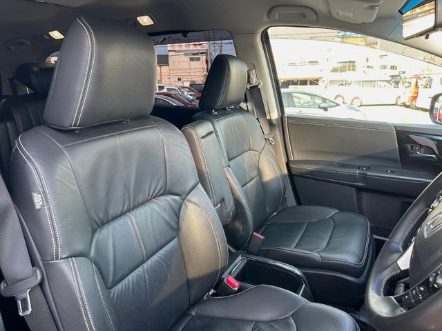 �^�]�Ȃ܂��ɂ͏\���ȃX�y�[�X������A�啿�ȕ��ł��������^�]���Ă�����������ł��B