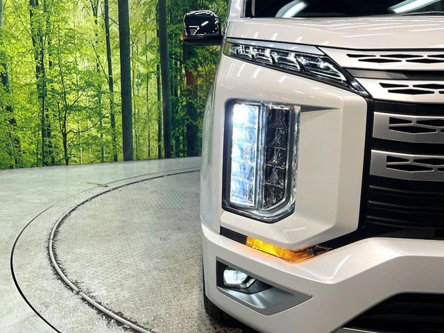 �yLED�w�b�h���C�g�z���V����ԑ��s�����ǍD�Ȏ��E���m�ۂ����S���ĉ^�]�ł��鍂�P�xLED�w�b�h���C�g�𑕔�!�_�����x�������A����d�͂��}�����Ă��܂��B