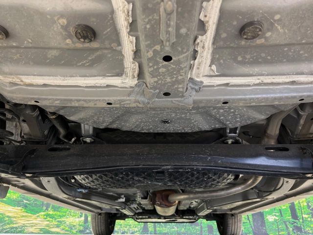 下回りがきれいなうちに、防錆加工の施工がオススメ。降雪地域はもちろん、沿岸部にお住いの方や、趣味でマリン・ウィンタースポーツをされる方にご好評いただいております。