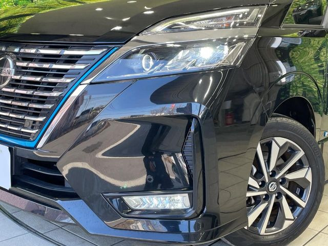 �yLED�w�b�h���C�g�z���V����ԑ��s�����ǍD�Ȏ��E���m�ۂ����S���ĉ^�]�ł��鍂�P�xLED�w�b�h���C�g�𑕔�!�_�����x�������A����d�͂��}�����Ă��܂��B