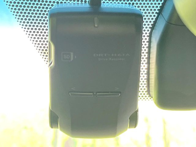 �y�h���C�u���R�[�_�[�z�h���C�u���R�[�_�[����!���s���͂������A������^�]�⎖�̂ɑ��������ہA�f���ŋL�^���A����̃��X�N�ɔ����܂��B���L�^�pSD�J�[�h�͂��q�l�����g�ł��������������K�v������܂��B