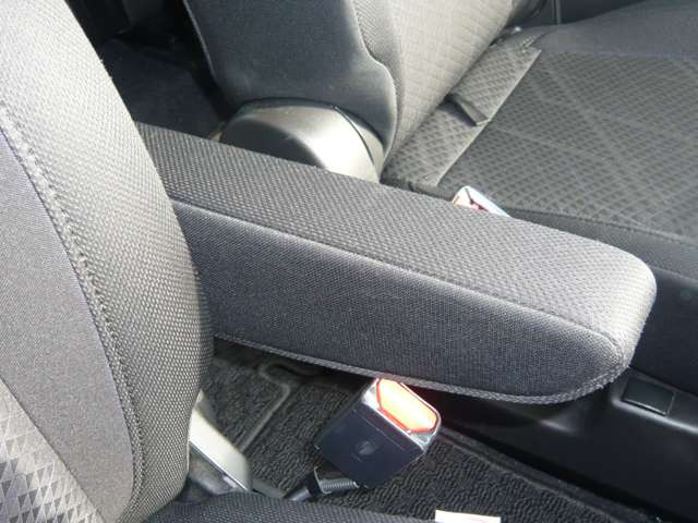 �V�[�g������H�v����^�]�肪�g���Ղ��悤�Ƀf�U�C������Ă��܂��B