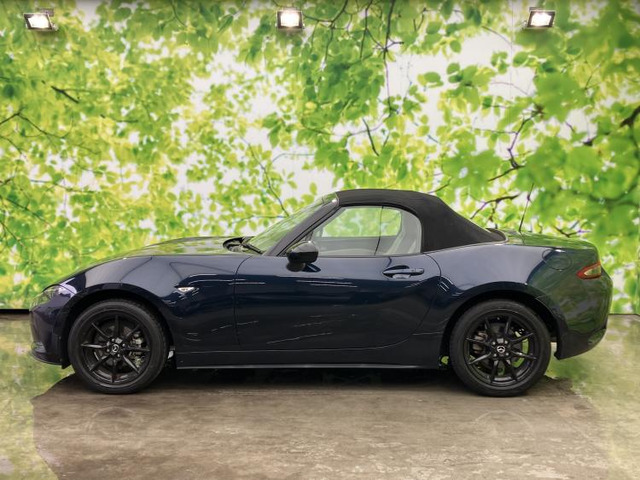 ロードスター1.5 S レザーパッケージ ホワイトセレクション