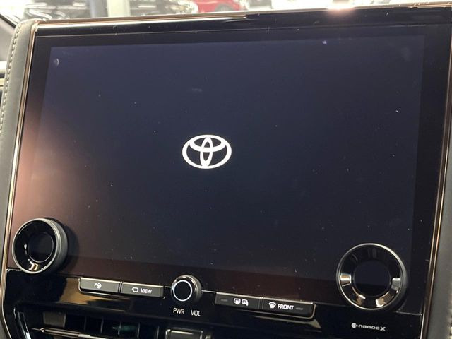 【14インチディスプレイオーディオ】画面内にオーディオ操作はもちろん、空調の調整機能なども盛り込んだ多機能なディスプレイオーディオです!スマートフォン連携はもちろん、車載ナビもお使いいただけます♪