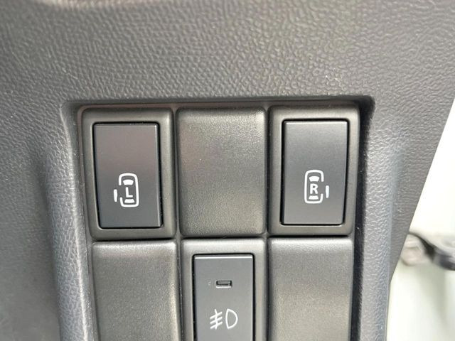 �y�����p���[�X���C�h�h�A�z�X�}�[�g�L�[��^�]�Ȃ̃X�C�b�`�Ō�ȗ����X���C�h�h�A�̊J���\���d��������͂����ăh�A���J����K�v�������A�����Ȃ��q�l�ł��ȒP�ɊJ���߂ł����K�ł���