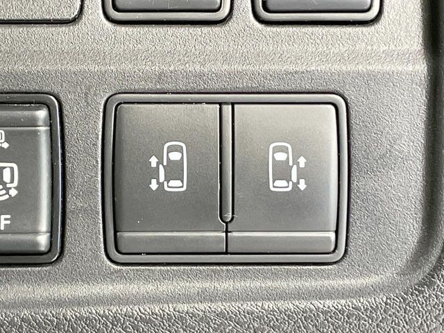 �y�����p���[�X���C�h�h�A�z�X�}�[�g�L�[��^�]�Ȃ̃X�C�b�`�Ō�ȗ����X���C�h�h�A�̊J���\���d��������͂����ăh�A���J����K�v�������A�����Ȃ��q�l�ł��ȒP�ɊJ���߂ł����K�ł���