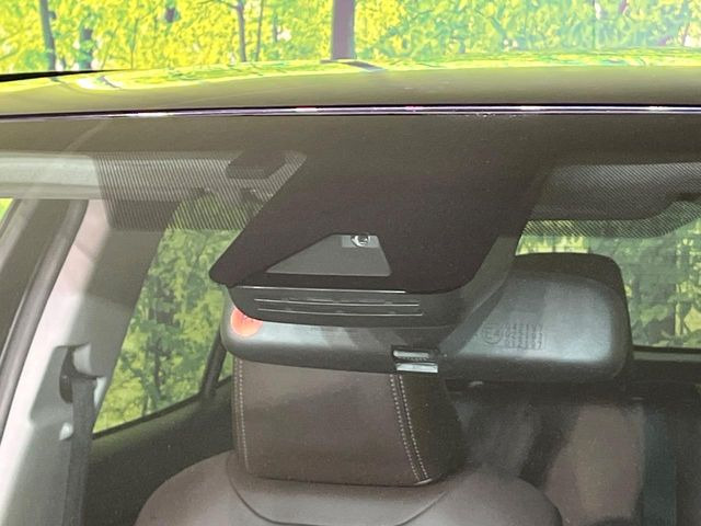 �y�g���^�Z�[�t�e�B�Z���X�z���s���ɑO���̎ԗ�����F�����A�Փ˂������Ȏ��͌x��ƃu���[�L�ŏՓˉ���Ɣ�Q�y�����A�V�X�g�B�����S�Ƀh���C�u�����y���݂��������܂��B