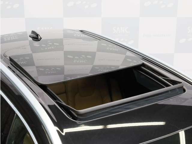 XC60T5 AWD インスクリプション 4WD