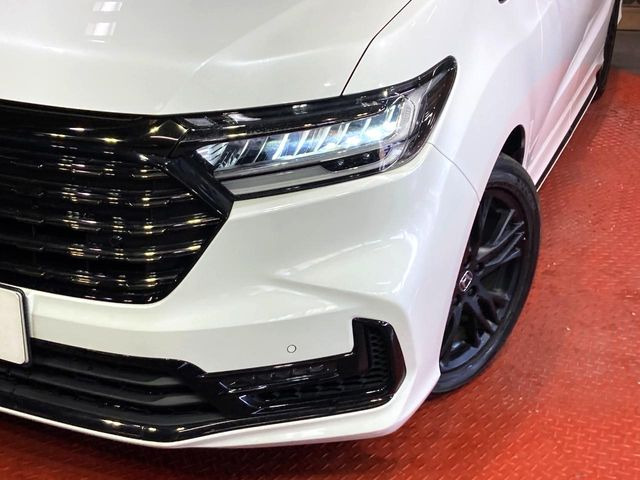 �yLED�w�b�h���C�g�z���V����ԑ��s�����ǍD�Ȏ��E���m�ۂ����S���ĉ^�]�ł��鍂�P�xLED�w�b�h���C�g�𑕔�!�_�����x�������A����d�͂��}�����Ă��܂��B