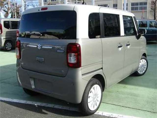 ワゴンRスマイルクリームコーデ