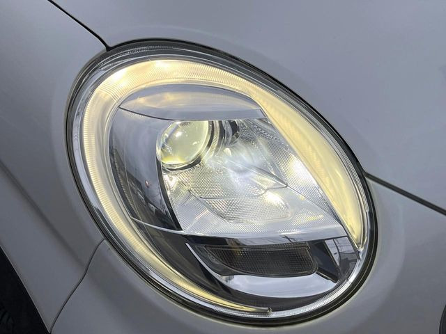 �yLED�w�b�h���C�g�z���V����ԑ��s�����ǍD�Ȏ��E���m�ۂ����S���ĉ^�]�ł��鍂�P�xLED�w�b�h���C�g�𑕔�!�_�����x�������A����d�͂��}�����Ă��܂��B