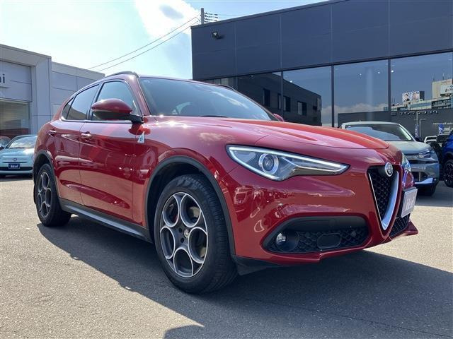 ステルヴィオ2.2 ターボ ディーゼル Q4 スポーツパッケージ 4WD