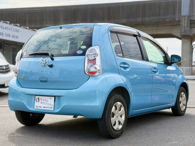 ���X�͍s�c�����R���̊��ˌ����_�̋߂��ɓX�܂��������܂��B���Ԃł��A�N�Z�X���₷���ꏊ�Ɍ�����܂��B�d�Ԃł��z���̍ۂ��Ŋ���JR���������w�܂ł��}���ɎQ��܂��B���C�y�ɂ��₢���킹������!