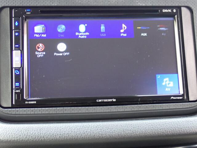 �I�[�f�B�I�\�[�X�͂����̒ʂ�ł��B���W�I�ECD�EBluetooth�����Ă���܂��B