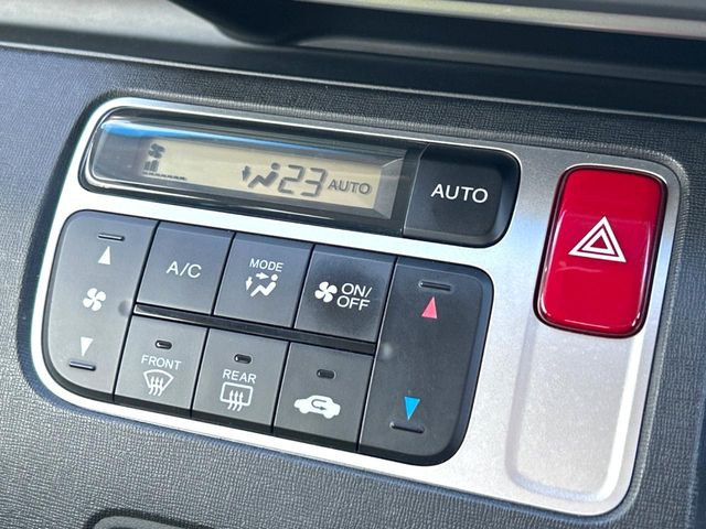 �y�I�[�g�G�A�R���z��x���D�݂̉��x�ɐݒ肷��΁A�ԓ��̉��x�����m�����ʂ≷�x�������Œ����B����&hellip;����&hellip;�Ɖ��x���X�C�b�`���������K�v�͂���܂���B���K�Ȏԓ���Ԃɂ͕K�{�̋@�\�ł��ˁ�