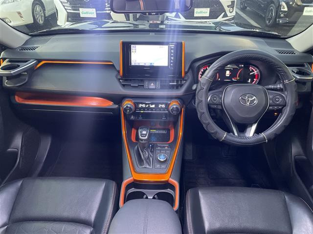 RAV42.0 アドベンチャー 4WD