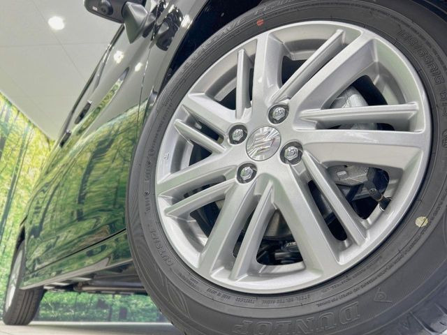 �y����15�C���`�A���~�z�C�[���z�O�ςɃ}�b�`���������A���~�z�C�[���𑕒����Ă���܂��B�e��ЊO�A���~�z�C�[����A�X�^�b�h���X�^�C�����戵�����Ă���܂��B���񂲑��k����������