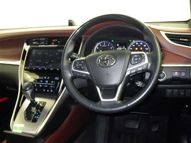 ハリアー2.0 プレミアム メタル アンド レザーパッケージ