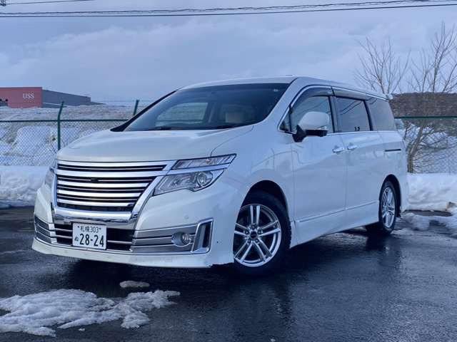 ���X�͎Ԃ̕i���Ɏ��M�������Ă��܂�!�Ȃ̂ŁA���܂��܂Ȋp�x����70���ȏ�̂��ʐ^�ڂ��Ă��܂��B