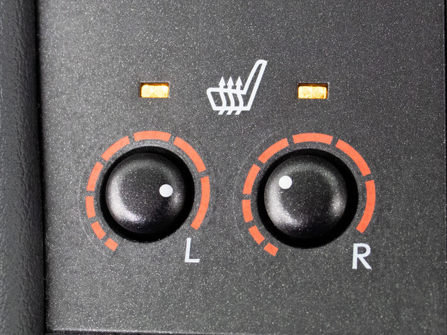 �����K�V�[�g�q�[�^�[�𑕔����Ă��܂�!�����ԂȂ�ł͂̑����ł�!�V�[�g���g�܂�@�\!�����~�����K�ɂ���Ԓ����܂���!!