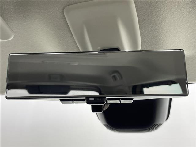 デリカミニT プレミアム デリマル パッケージ 4WD