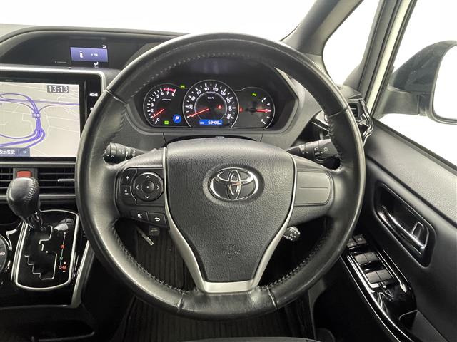 ヴォクシー2.0 ZS 煌III