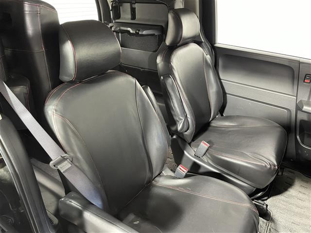 フリードハイブリッド1.5 プレミアムエディション