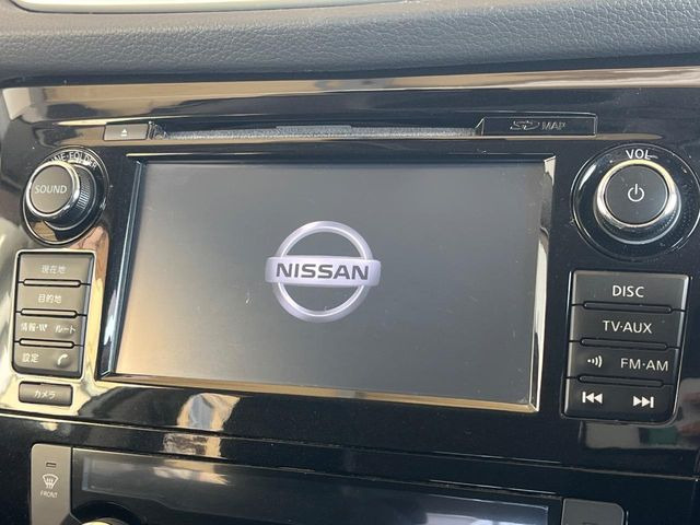 �y�����i�r�z�l�C�̏����i�r�𑕔����Ă���܂��B�i�r�̎g���₷���͂������A�I�[�f�B�I�@�\���[��!�L�����v�◷�s�͂������A�ʋ΂┃�����ȂǕ��i�̃h���C�u���y�����Ȃ�͂���