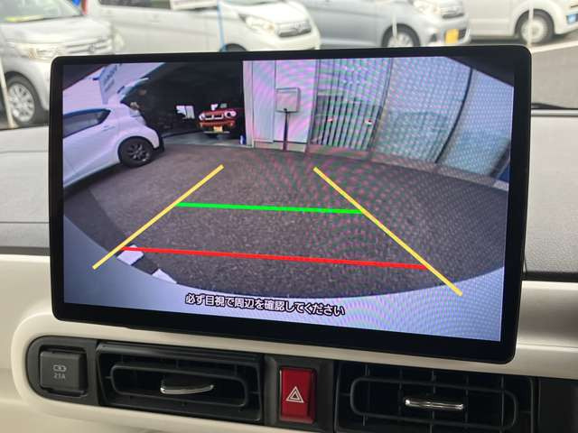 �o�b�N�J����