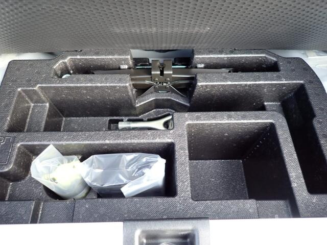 �p���N�C���L�b�g���t���Ă܂��B�������̎��̉��}���u�ɕK�v�ł��B